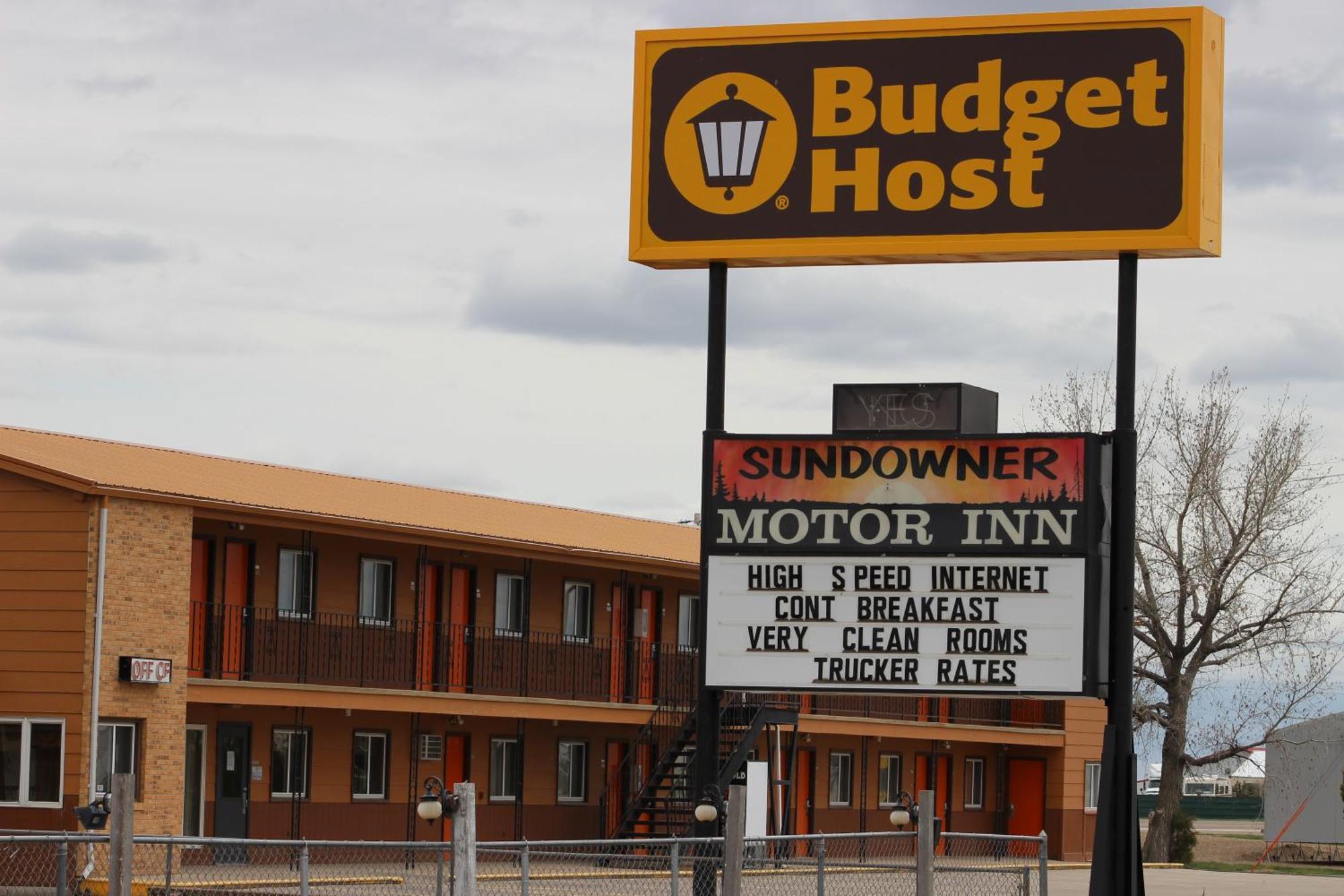 Budget Host Sundowner Motor Inn Kadoka Ngoại thất bức ảnh